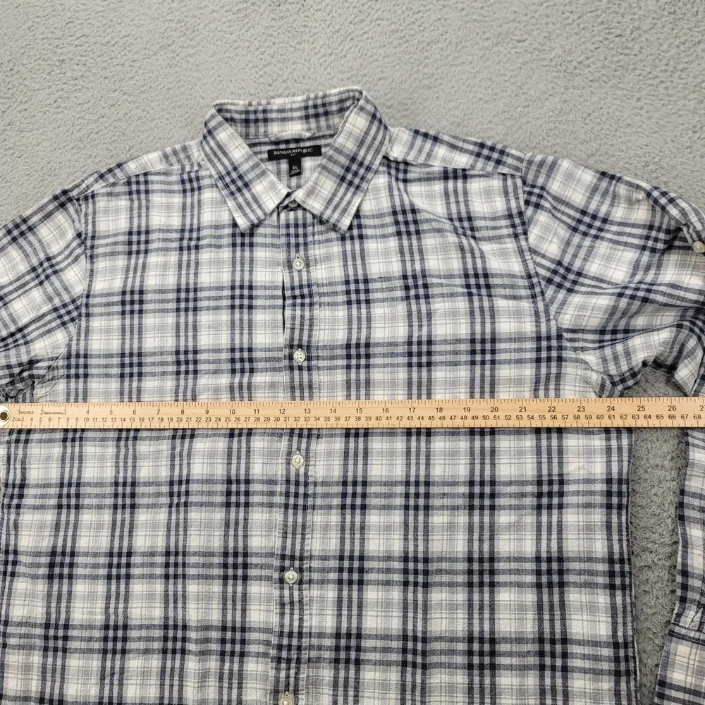 Banana‎ Republic Shirt Mens XL White Blue Plaid Linen Button Up Long Sleeve